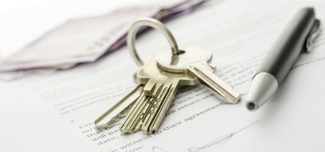 Co vše by měla zahrnovat kupní smlouva na nemovitost