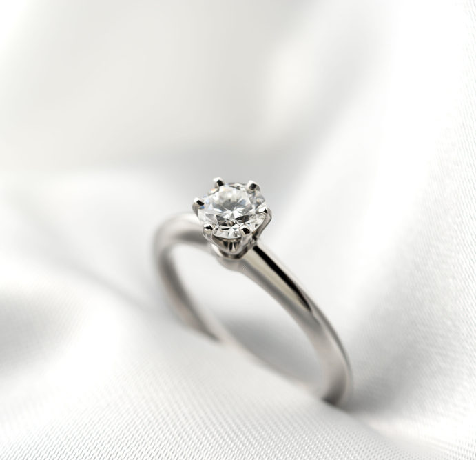 Jak by měl vypadat zásnubní prsten?